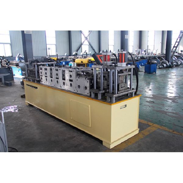 High Precision Light Steel Keel Roll Forming Machine 3 - 8 m/Min Speed With Punching