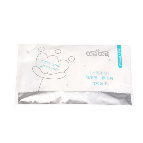 PE Film Newborn Baby Diapers White Color ADL Triple Absorbent