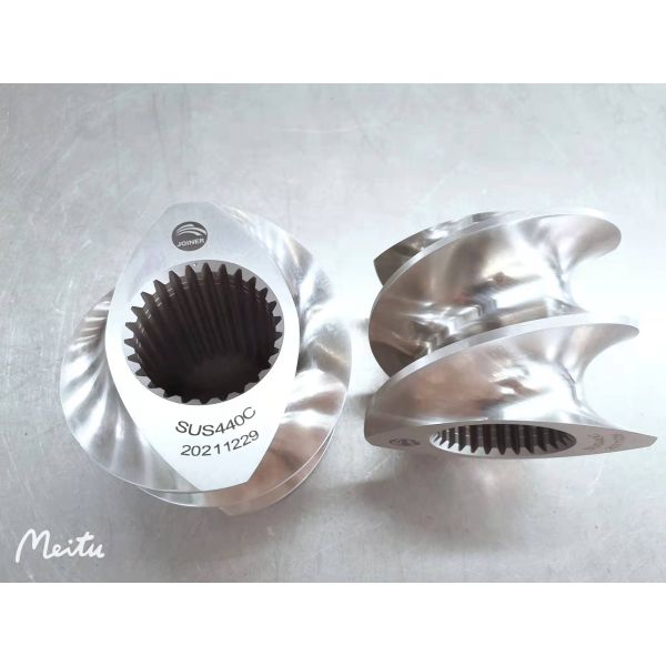 Материал элементов SUS440C винта штрангпресса ZSE110 для еды рыб/штрангпресса закусок