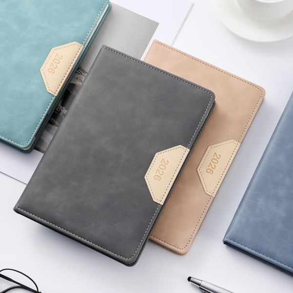Papeterie en gros PU Cuir 2026 Carnets Planificateur Hebdomadaire Calendrier Journal A5 Carnets de notes pour l'école Bureau Cadeau