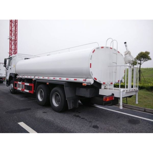 Sinotruk howo new 6x4 10 Wheels 21CBM mobile garden water bowser spray tank sprinkler truck aspersor for tanzania