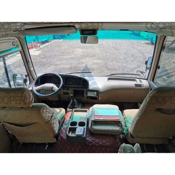 23-29 используемый местами автобус Тойота автобуса Тойота используемый каботажным судном с роскошным внутренним украшением