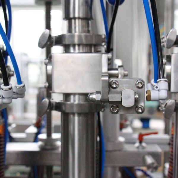 Automatic Glass Jar Heating Filling Machine For Peanut Butter Chocolate Paste