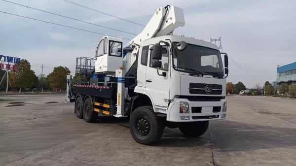 Off Road Telescopic Boom Lift Truck , Hydraulic High Altitude Vehicle Platform Truck