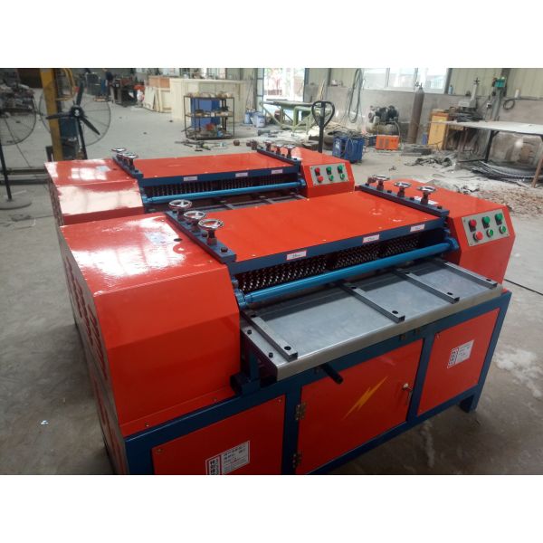 Electric Drive Red 3 Kw + 4kw Radiator Recycling Machine Aluminum Radiator Separating Machine