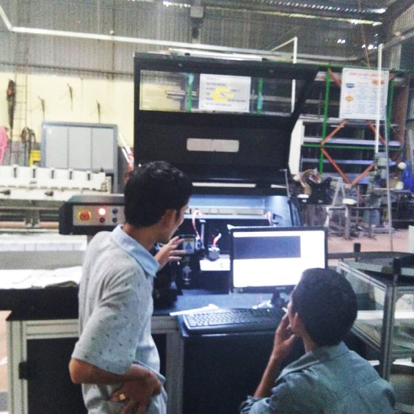 Изготовление 3D знаков каналов букв Выберите EJON T13 высокопроизводительный CNC профиль изгибатель