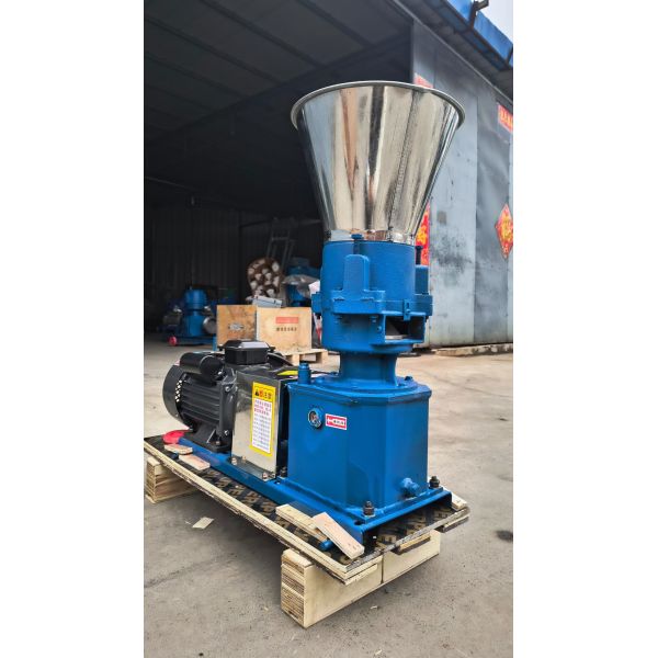 Robust Diesel Feed Pellet Machine Energy Saving Poultry Pellet Making Machine