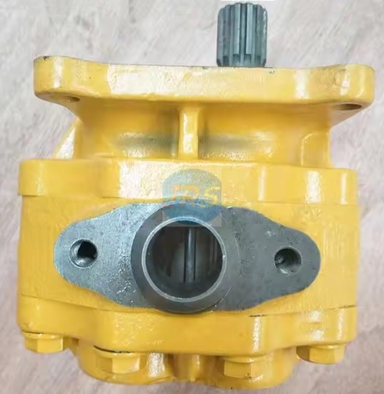 D65A D80P D85A D85E Bulldozer Spare Parts Gear Pump 07432-71203 Transmission Pump