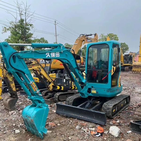 Used Kubota Digger  KX135  Secondhand 3.5ton Small Type Mini Crawler Excavator  21kw
