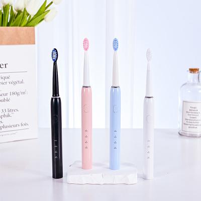 Rechargeable Travel Electric Toothbrush USB Charging With 2 Minutes Timer