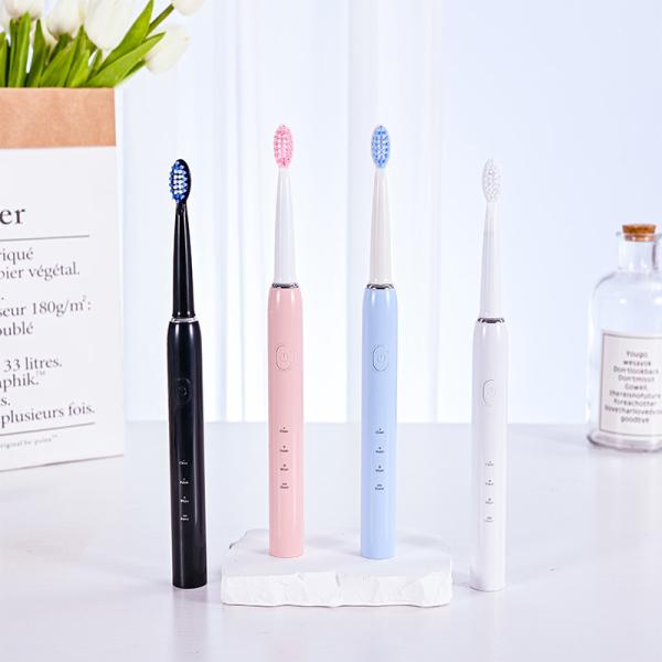Rechargeable Travel Electric Toothbrush USB Charging With 2 Minutes Timer