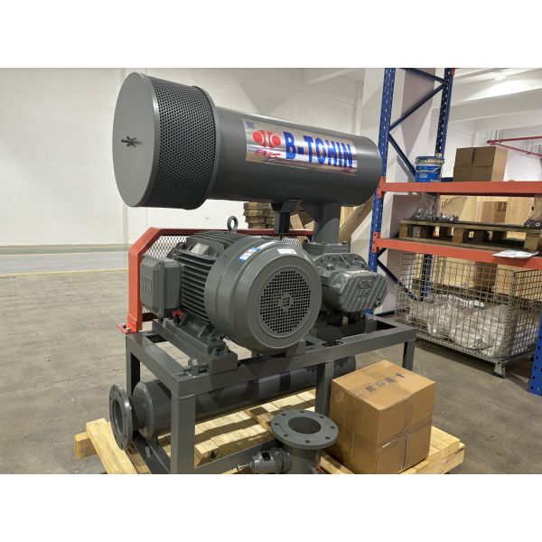Roots Rotary Lobe Blower Featuring Tri Lobe Design and Water Cooling for Enhanced Performance in Industrial Applications