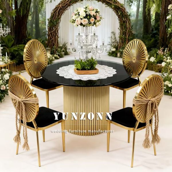 Wedding Furniture Gold Stainless Steel Frame Tempered Mirror Glass Top Dining Table