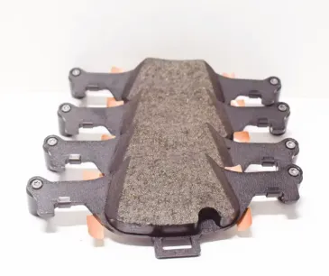 Передние тормозные колодки G05