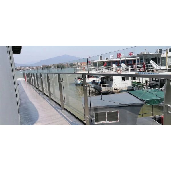 Floor Standing Aluminum 6063 T5 Frameless Glass Railing