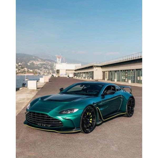 2020 Vantage Aston Martin Body V12 F1 Style Kit Front Rear Bumper