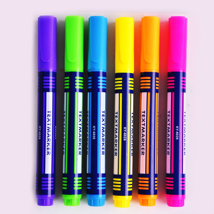 wholesale cheap price office and school stationery highlighters with chisel tip