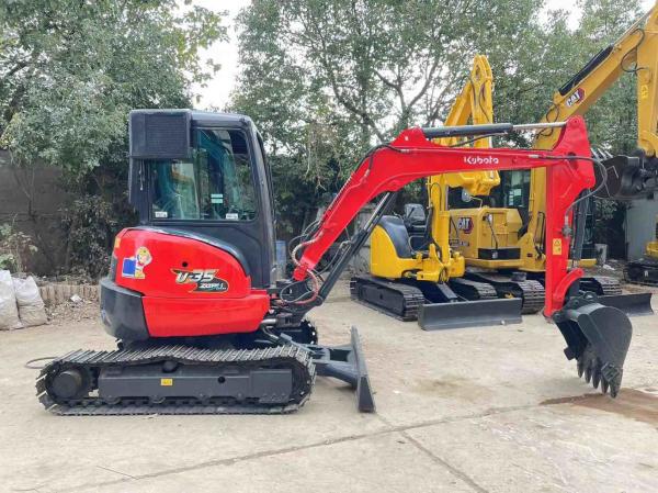 Roller Excavator for Kubota U35 Teeth Diente Cincel and Track Adjuster Assembly
