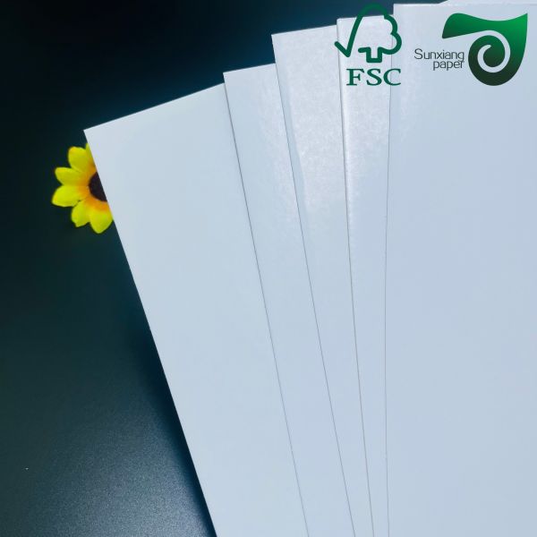 FSC Certified Glossy Black Core C2S Coated Paper For Playing Cards Poker Decks 280gsm