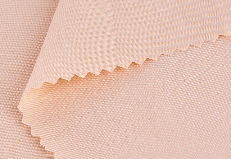 White Polyester Fabric Clothing Dacron Polyester Poplin 45 X 45 Yarn Count