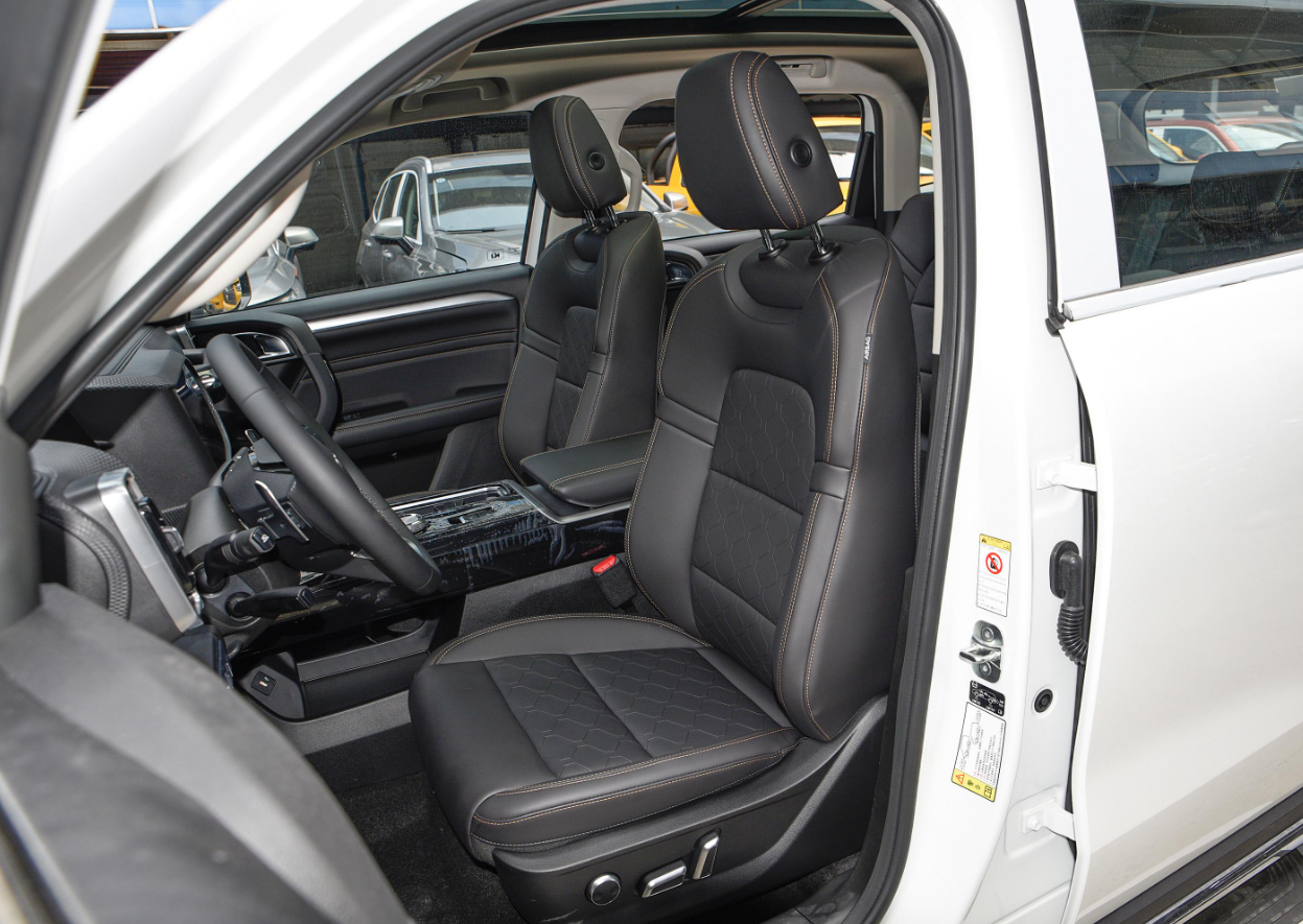 5-дверный 5-местный компактный внедорожник Haval Dargo 2022 2.0T DCT 4WD