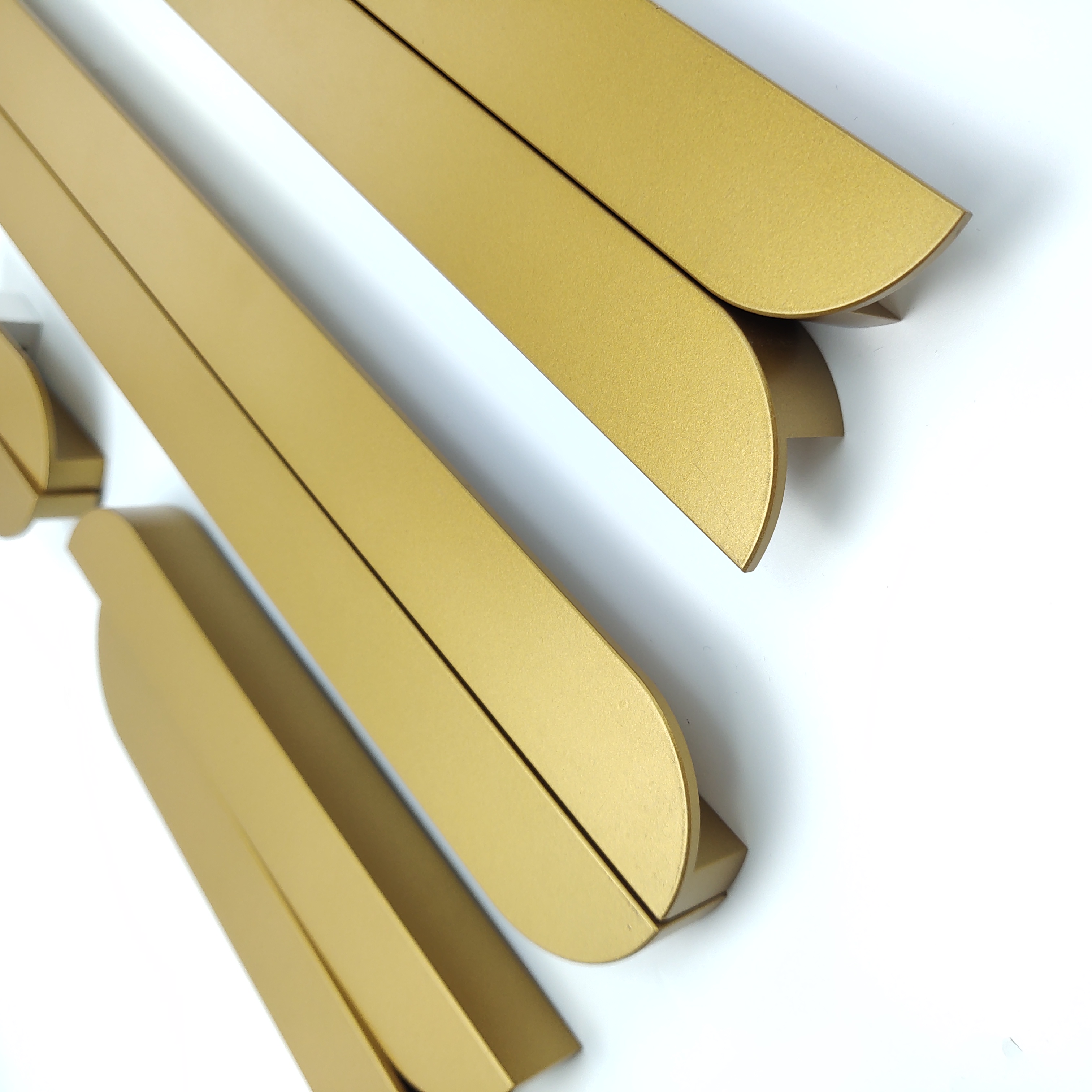 Customized Mold Gold Handles for Cabinets Salix Leaf Knob Furniture