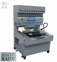 Machine à distribuer de la colle en PVC pour porte-clés en métal