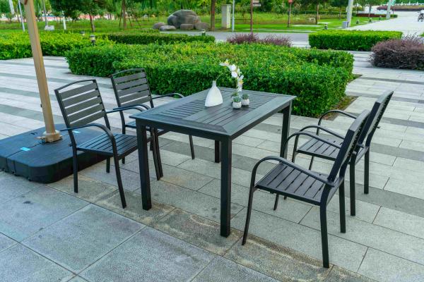 5 Pieces Extendable Modern Black China Manufacturer Wood Metal Chairs Patio Garden Outdoor Furniture