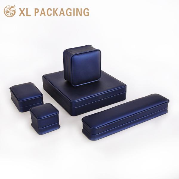 XL Packaging Custom Packaging Box Factory Luxury Gift Box Packing Jewelry Boxes Custom Logo Stripe Bracelet Necklace Jewelry Box Packaging