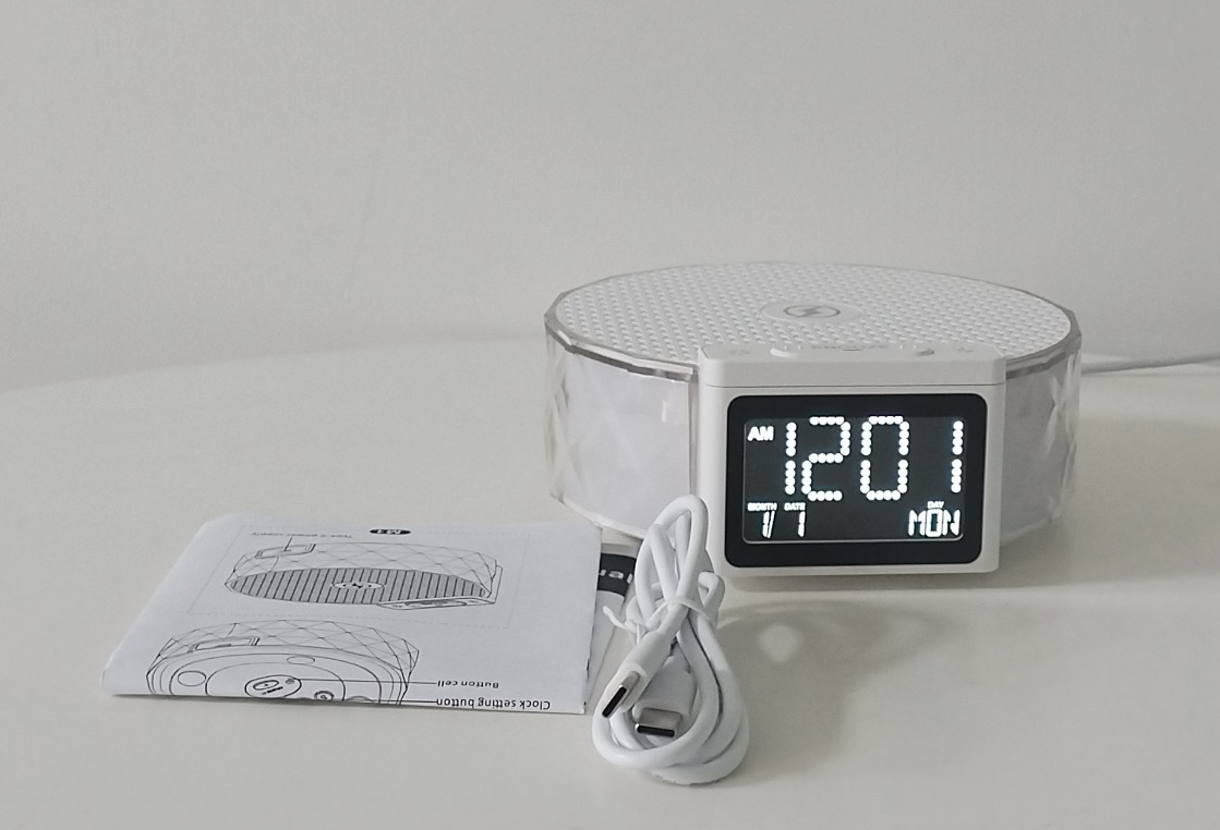 RGB Bedside Night Light 10W Smart Bluetooth Speaker Wireless Charging Lamp Clock Mobile Dock