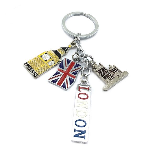 Metal London souvenir keychain