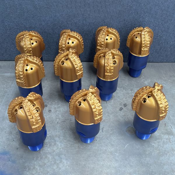 6 1/8 PDC DRILL BIT FOR OIL DRILLING