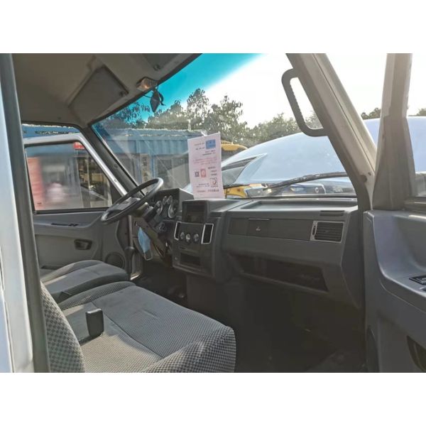 Ивеко Желтая карта Подержанный 10-местный фургон, Подержанный 10-местный микроавтобус на продажу