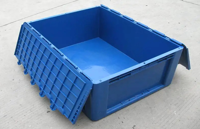 Евро перехода 4.7L пластиковое штабелируя ящики контейнеров Stackable с крышкой