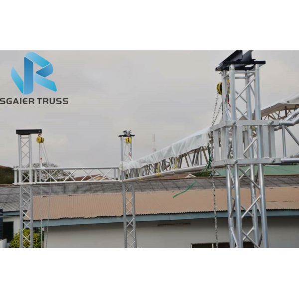 Water Proof Aluminum Roof Truss 400 * 600mm Size For 18m Span Outdoor Events