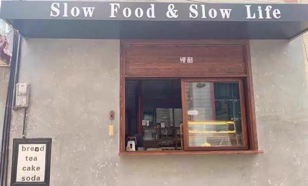 Aluminium Bi Fold Window Fold up Glass Windows American Vertical Roll up Grid Window for Bar Shop Coffee Graphic