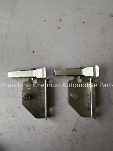 Left Locking Pin 810W97122-6113 Truck Parts Heavy Duty Vehicle Parts