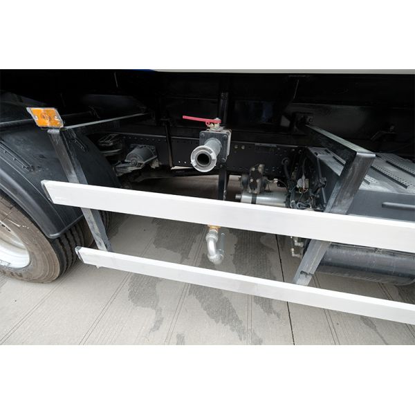 Versatile Road Maintenance Truck ETC Onboard Road Repair Vehicle Customized