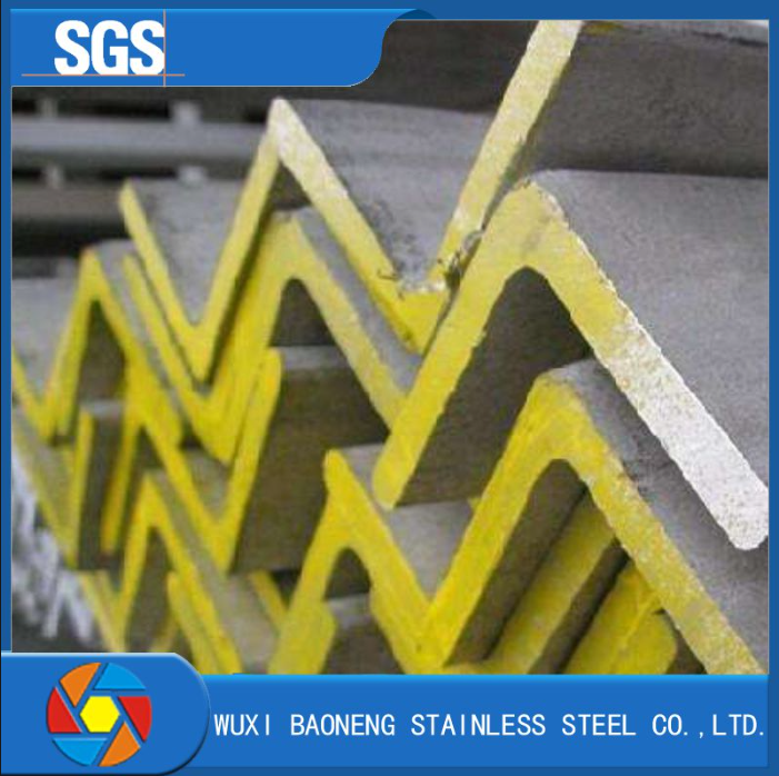 la cornière de l'acier inoxydable 317L a galvanisé la cornière encochée perforée en acier pour la porte de garage