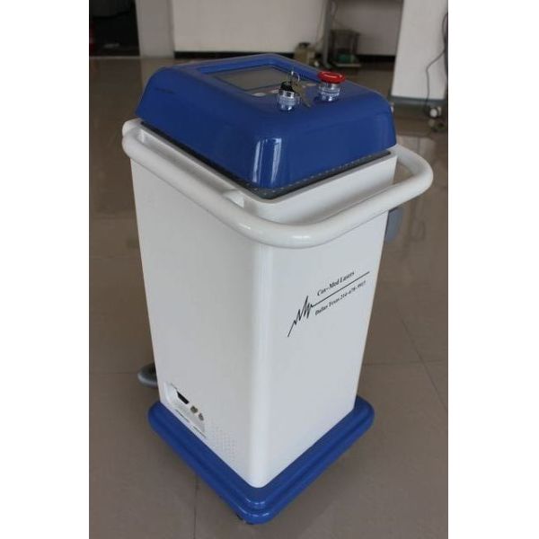 Beauty Salon Use Nd Yag Laser Tattoo Removal Machine for Eyebrow Removal