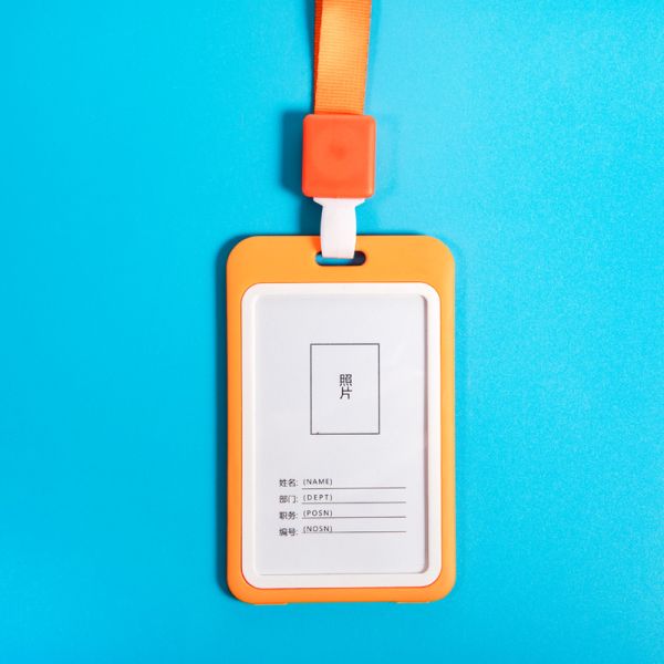 Deyi ID Card Holder Metal Crafts Plastic Material