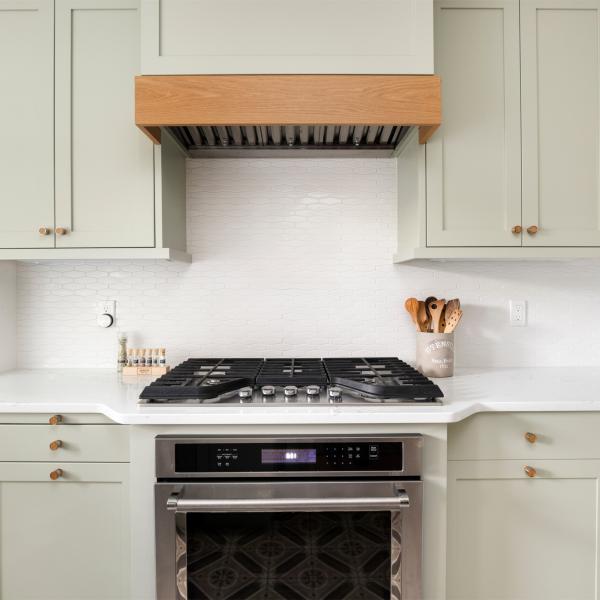 Small Space Light Gray Lacquer Kitchen Cabinet Minimalist Kitchenette With Sink