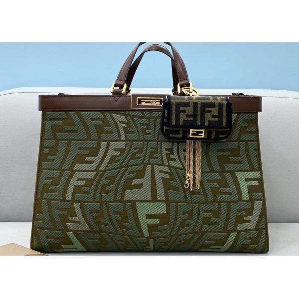 Capsule Series F Letters 3D Effect Large Green Tote Bag Psychedelic Style