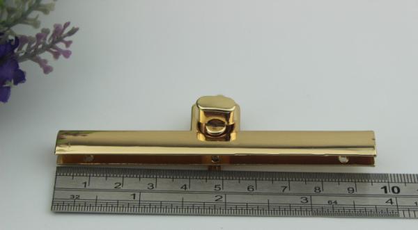 Fashion wild light gold 2 style purse twist lock turn lock fastener