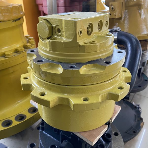 GM03 Excavator Travel Motor Swing Drive Hydraulic Motor 1560KG