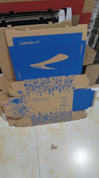スポット 波紋紙靴 ブルーズブルーのパッケージボックス
