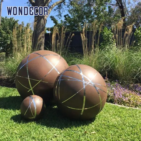 ИНТЕРЕСУЕТ скульптурой сада стальной скульптуры Corten на открытом воздухе сферически