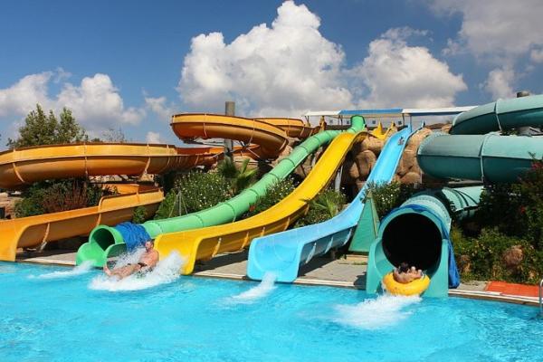 Fibra de vidro deslizamento infantil divertimento Parque aquático de diversões Natação brinquedo piscina passeios