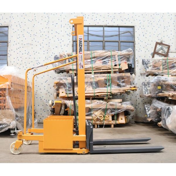Non Polluting Warehouse Forklift , 1 Ton Counterbalance Manual Hydraulic Stacker