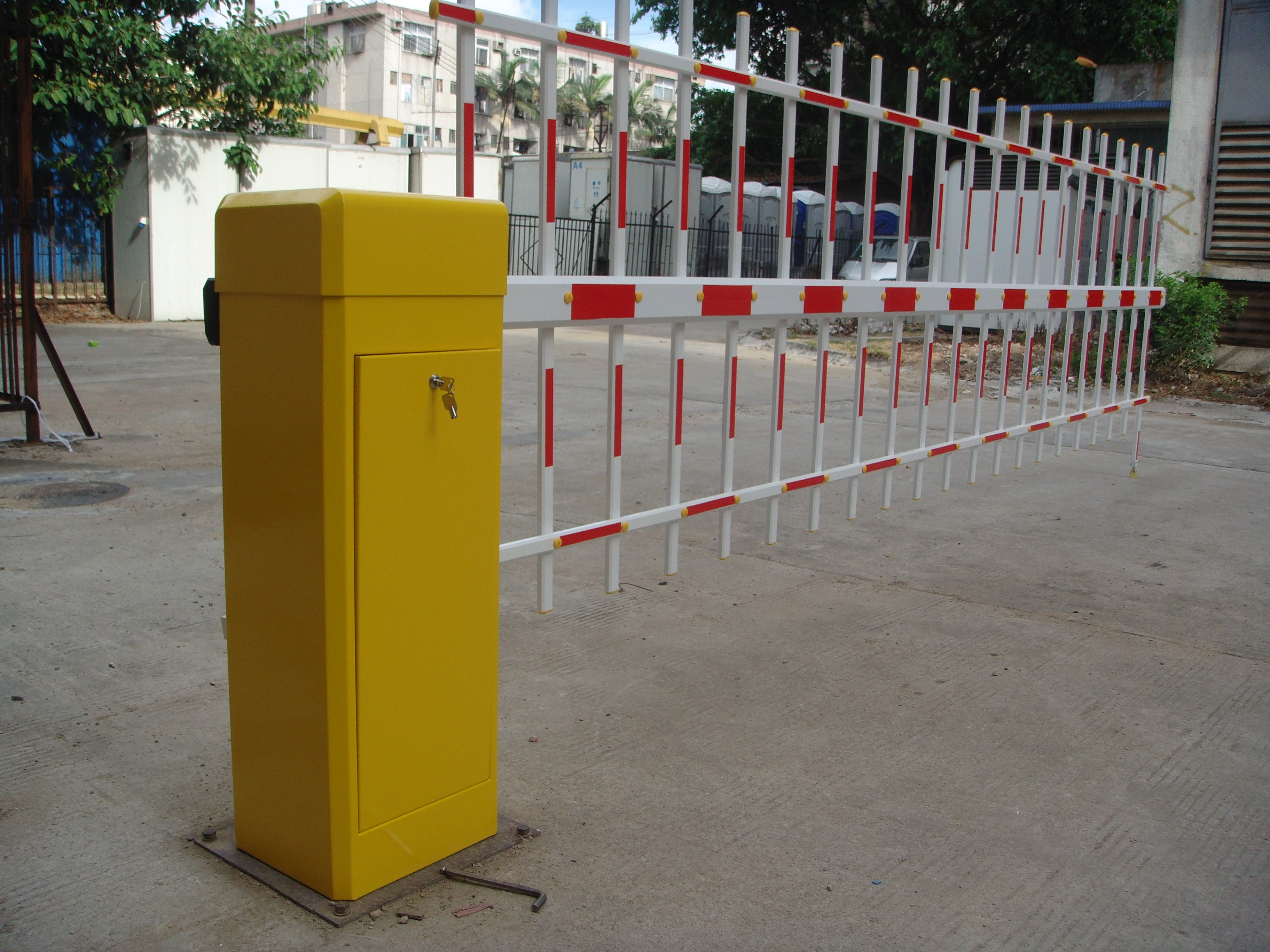RFID автоматизировало паркуя систему ODM/OEM ворот барьера ворот барьера Retractable